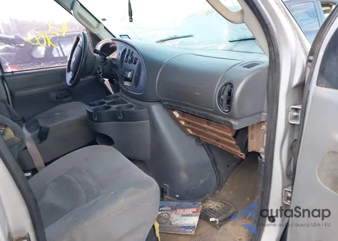 2007 Ford E-350 Super Duty Xl/Xlt z USA, uszkodzony, nr VIN 1FBSS31L57DB02124